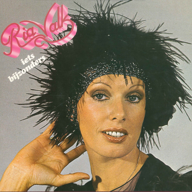 Ria Valk - Leo