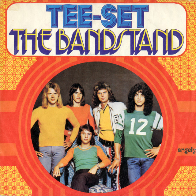 Tee Set - The Bandstand